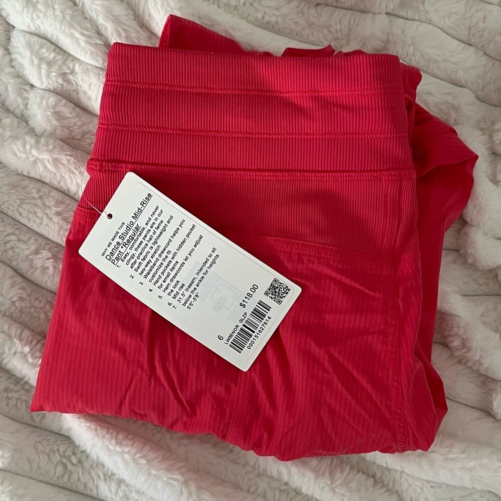 Dance Studio Mid-Rise Pants (regular) - Picture 3 of 3